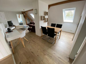 Moderne große Wohnung, Görmin